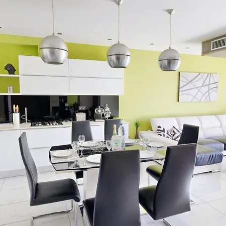 Apartment St Julians Flat With Jacuzzi Saint Julian's