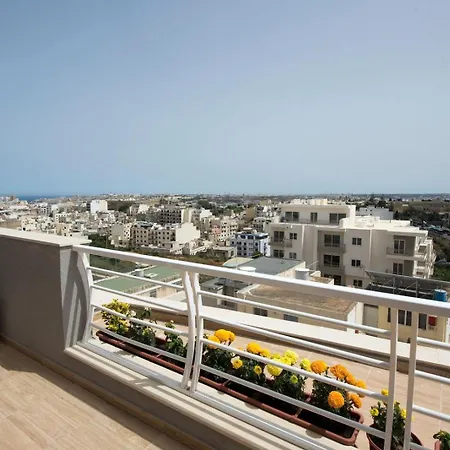 With Private Jacuzzi And Terrace In St Julians 3 Bedrooms Saint Julian's